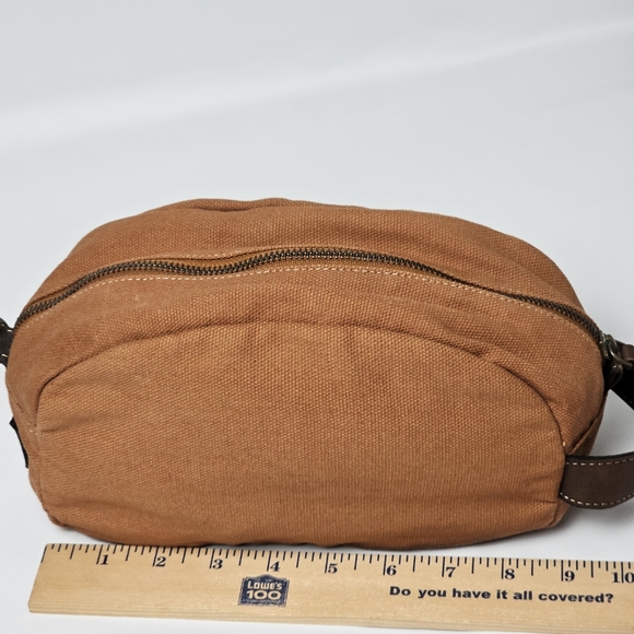 Timberland Men's Core Canvas Travel Toiletry Bag, Bronze/Dark Brown, EUC - Picture 9 of 10